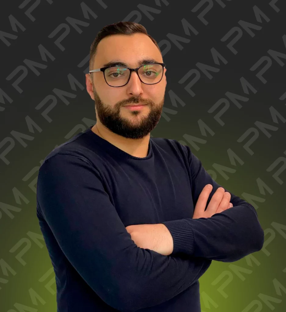 Армен Саакян